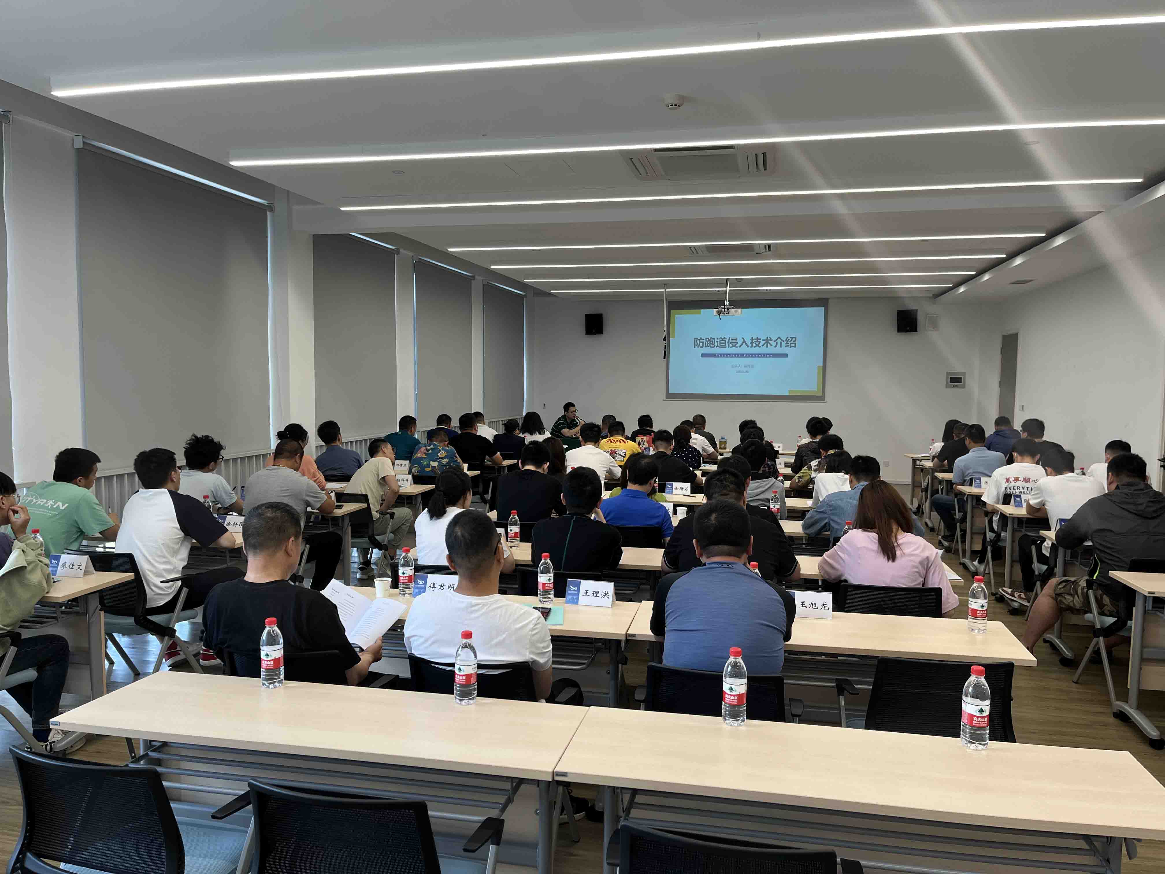 1684720777668156.jpg 6.jpg