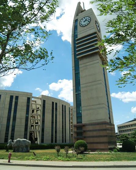 中國(guó)民(mín)航大(dà)學實訓基地(dì)         